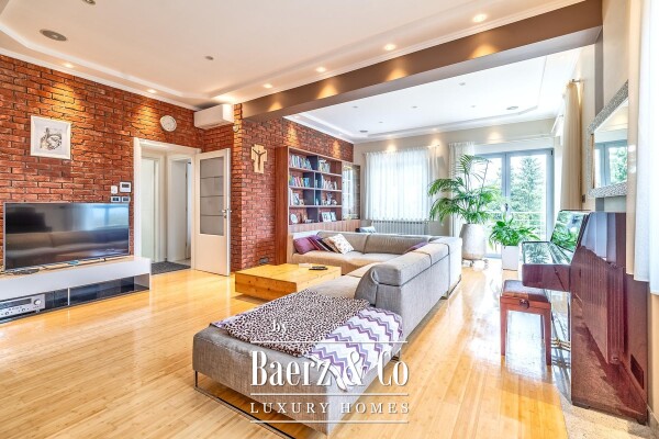 photo 1 Sveta Nedjelja, Center beautiful detached house 335 m² on a plot of 763 m²