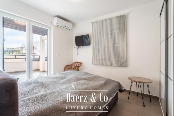 photo 7 Milna, Osibova Bay - house with a pool and sea view, total area 318 m²