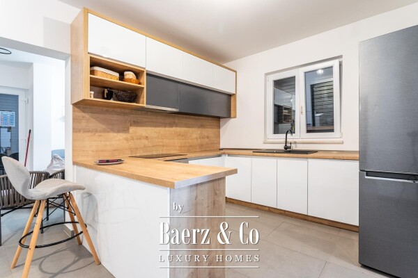 photo 13 Milna, Osibova Bay - house with a pool and sea view, total area 318 m²