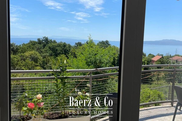 photo 26 Opatija, Poljane, villa with 5 residential units and a sea view