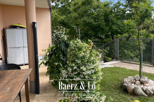 photo 27 Opatija, Poljane, villa with 5 residential units and a sea view