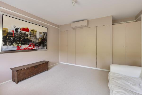 photo 38 Willem Kesstraat 17