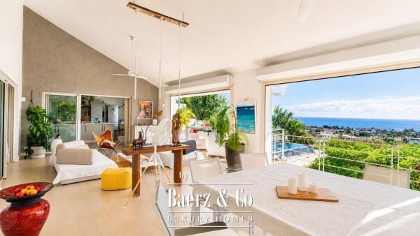 photo 5 PANORAMIC OCEAN VIEWS – INFINITY POOL – 4 BEDROOMS – PRESTIGIOUS HILLSIDE ESTATE