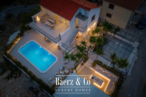 photo 3 Rogoznica, beautifully designed house with a swimming pool and garden near the sea