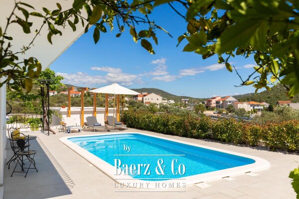 photo 10 Rogoznica, beautifully designed house with a swimming pool and garden near the sea