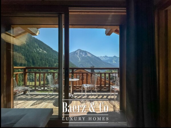 photo 4 7-bedroom chalet in the heart of Champagny en Vanoise