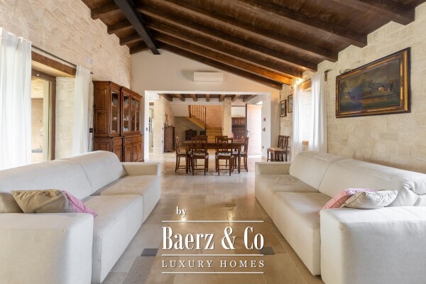 photo 4 Istria, Višnjan, a beautiful stone villa with a pool in a peaceful natural setting