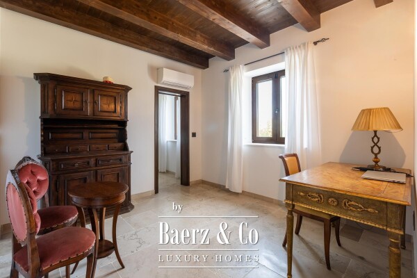 photo 14 Istria, Višnjan, a beautiful stone villa with a pool in a peaceful natural setting