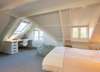 BUSSUM
