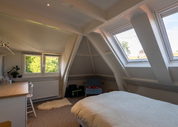BUSSUM